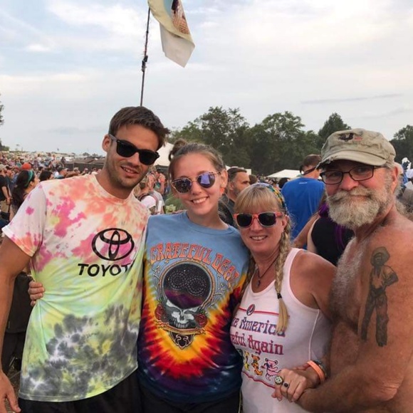 Meet your Posher, Brittany - Picture 4 of 4